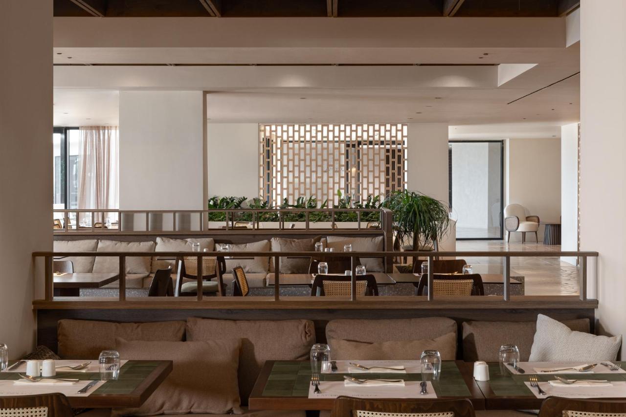 Helea Lifestyle Beach Resort Kallithea  Bagian luar foto The restaurant