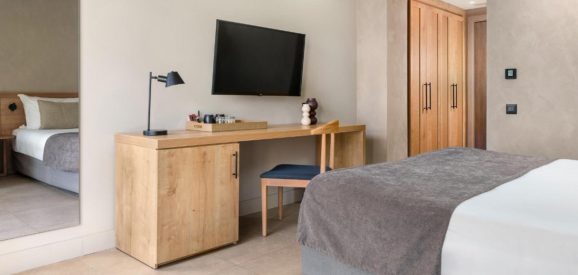 Helea Lifestyle Beach Resort Kallithea  Bagian luar foto A room at the hotel